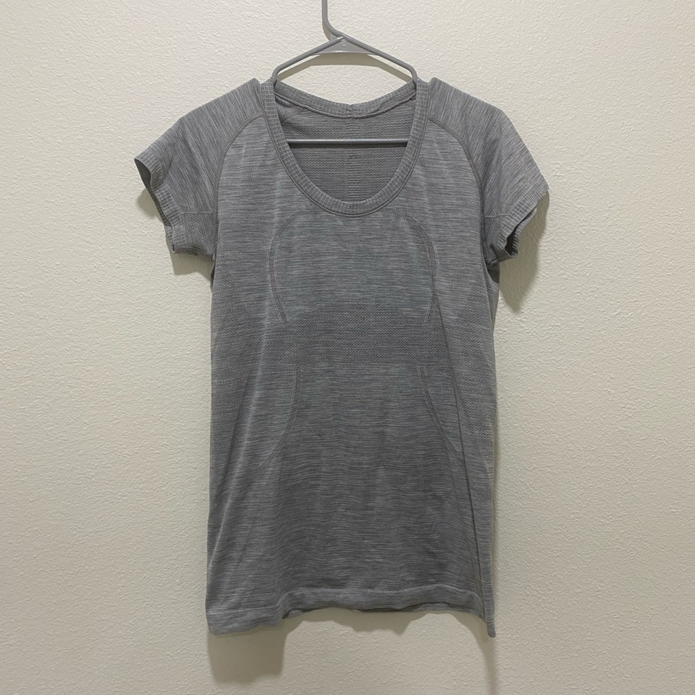 Grey Swiftly tech Lululemon short sleeve
